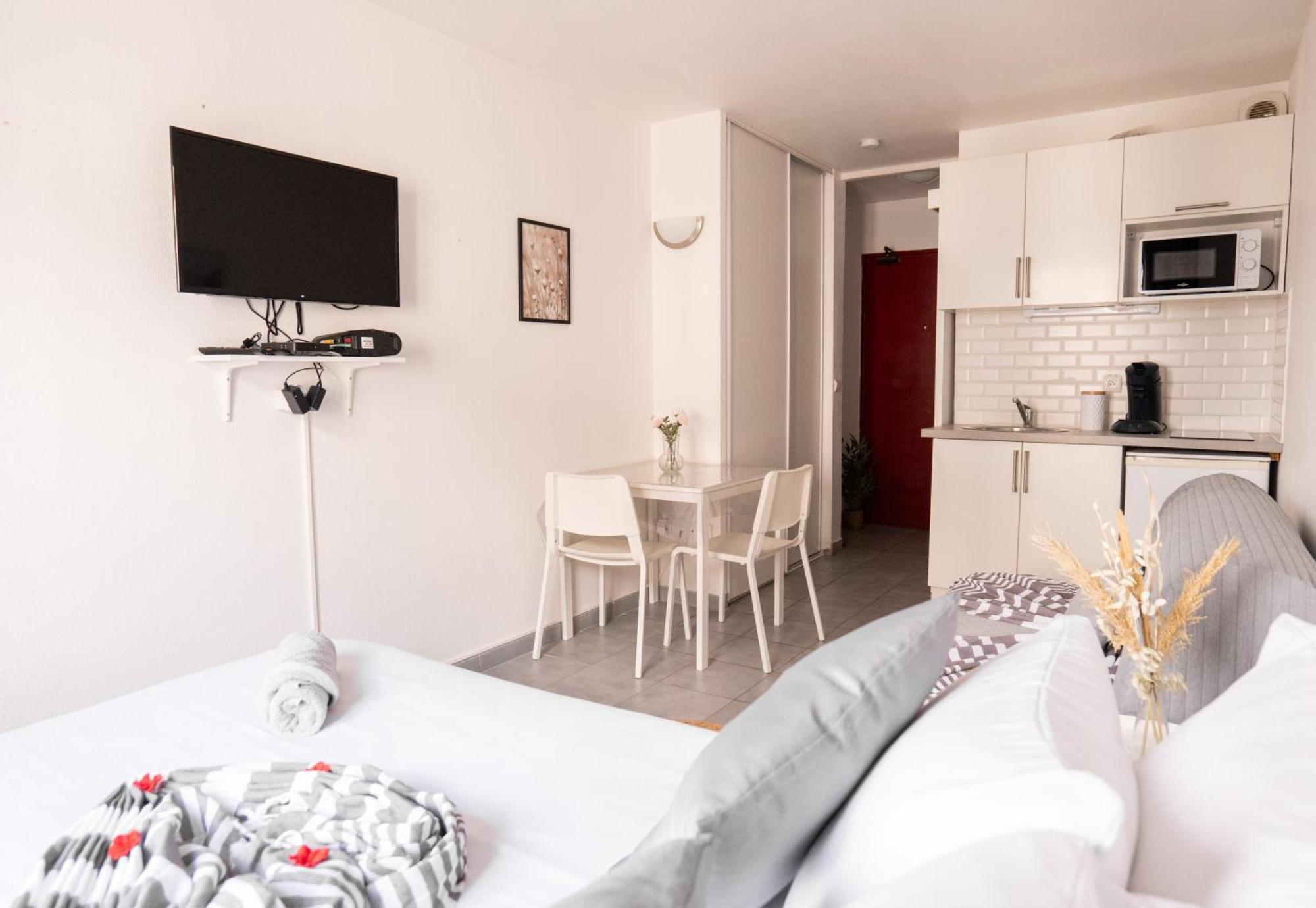 Cosy Appartement - 4 Personnes - Disneyland & Paris Bussy-Saint-Georges Eksteriør bilde