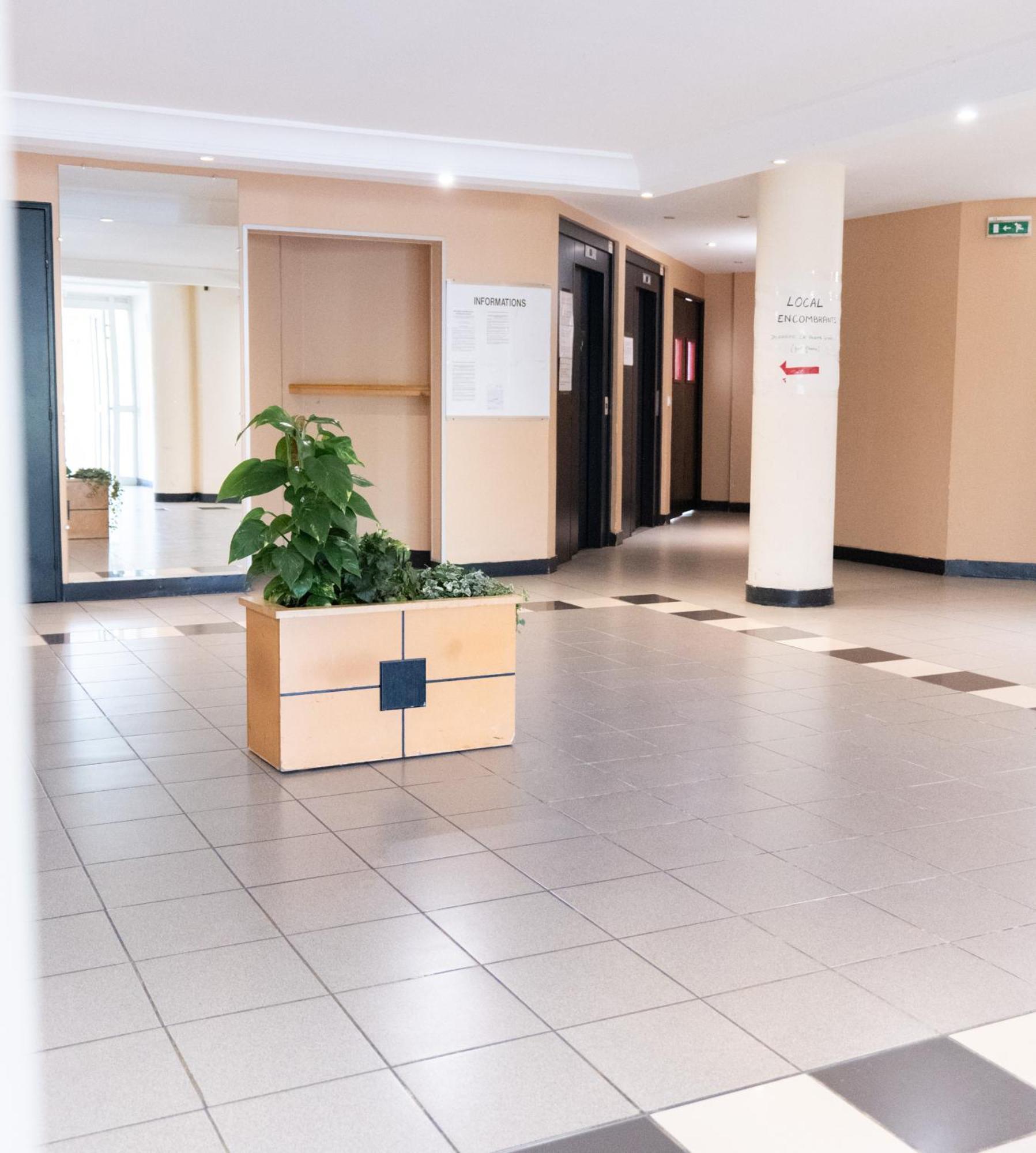 Cosy Appartement - 4 Personnes - Disneyland & Paris Bussy-Saint-Georges Eksteriør bilde